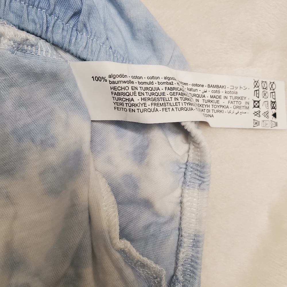 Top - Picture 3 of 3